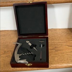 Wine and beer opening set